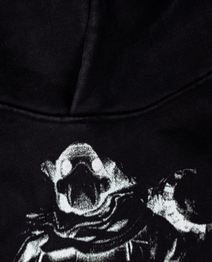 Davril Supply Hoodie Resistance Noir Lavé Clair (1)